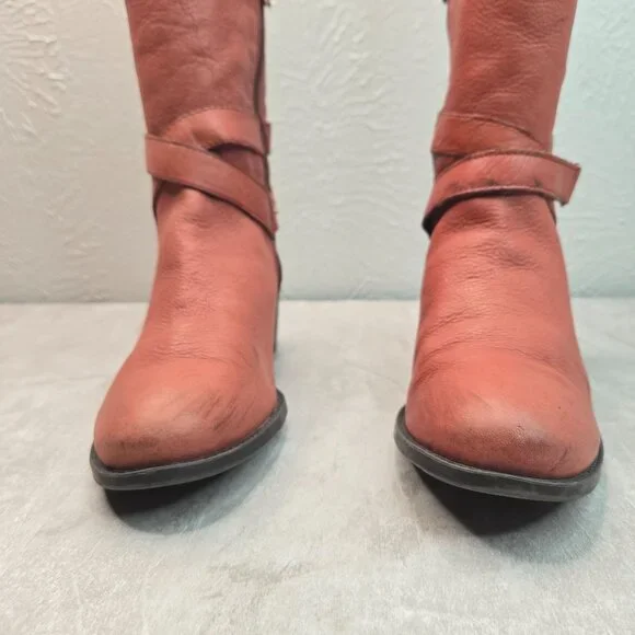 Vince Camuto Equestrian Boots 7.5 Brown Leather Knee High Studded Western Riding - Picture 3 of 14